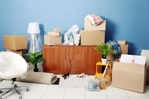 Satisfied customers with their moved belongings